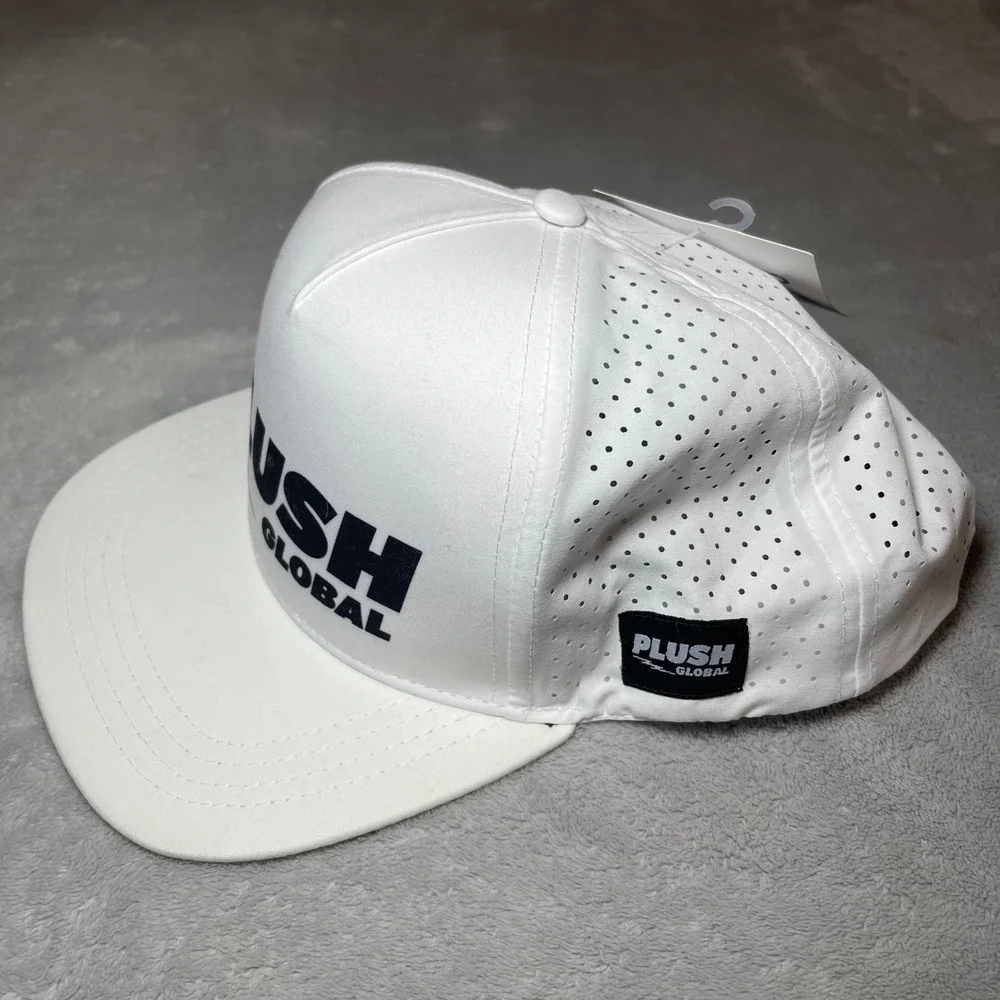 BOCO Gear Hat Men White Plush Technical Trucker Performance Running Snapback NWT